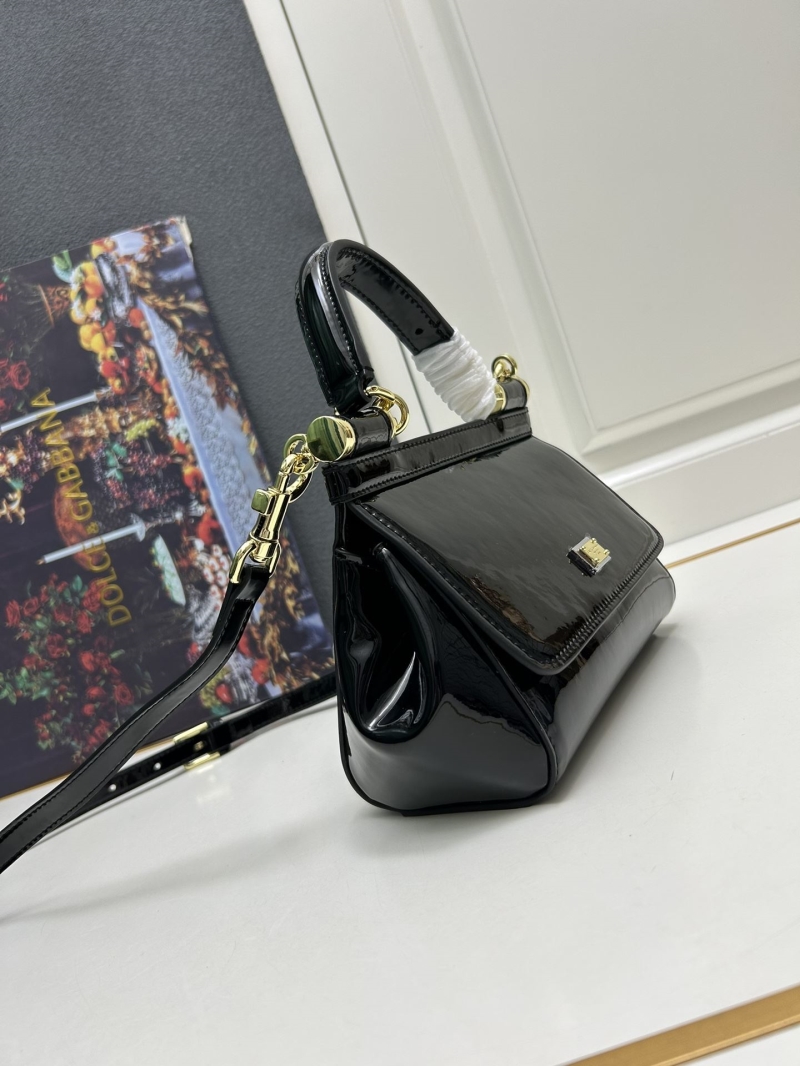 D&G Handle Bags